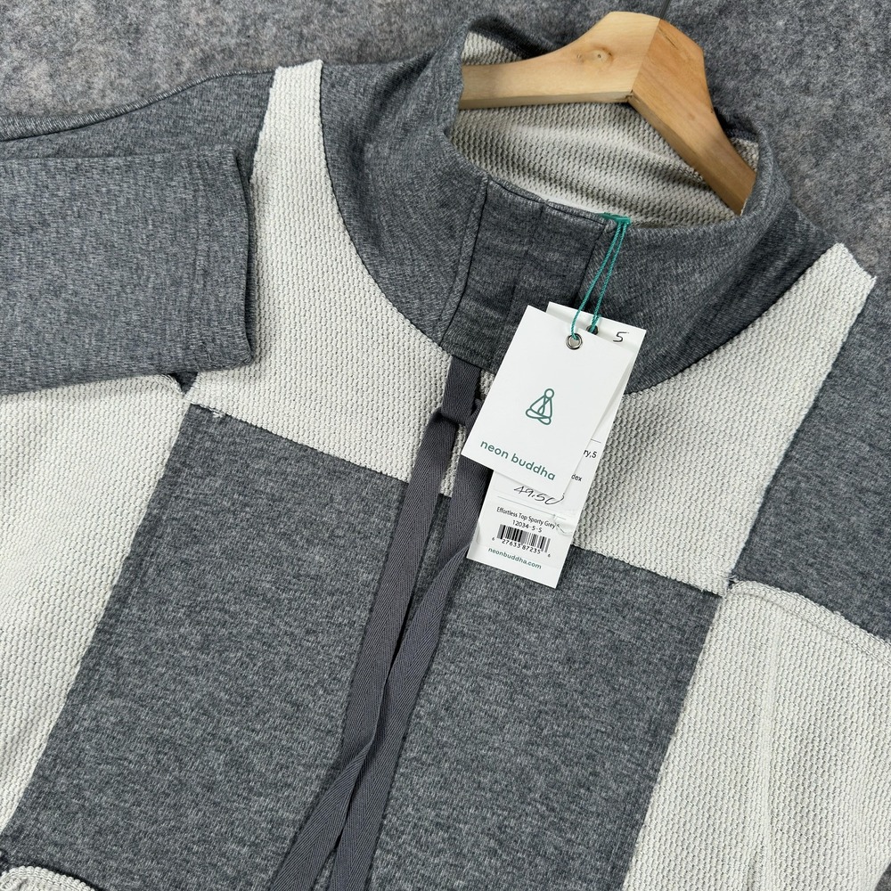 Neon Buddha Sweater Womens‎ Small Gray Effortless Top Sporty Grey Patchwork